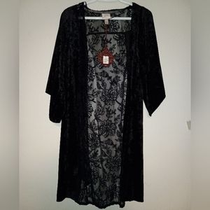 Women's Cape..Crushed Velvet..Black..M/L..Maxi Cape